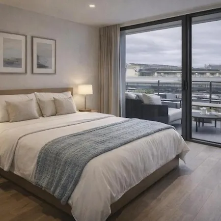 Experience Unique A Lausanne, Floor On Train Station *