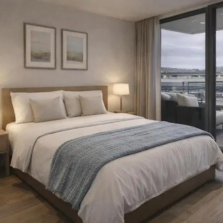 Experience Unique A Lausanne, Floor On Train Station * Lausanne