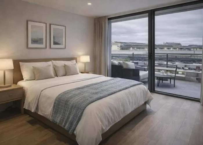 Experience Unique A Lausanne, Floor On Train Station *